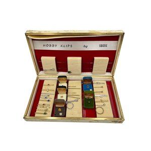 Vintage SWANK Men Accessories Collection Salesman Case 31 Pieces New Old Stock